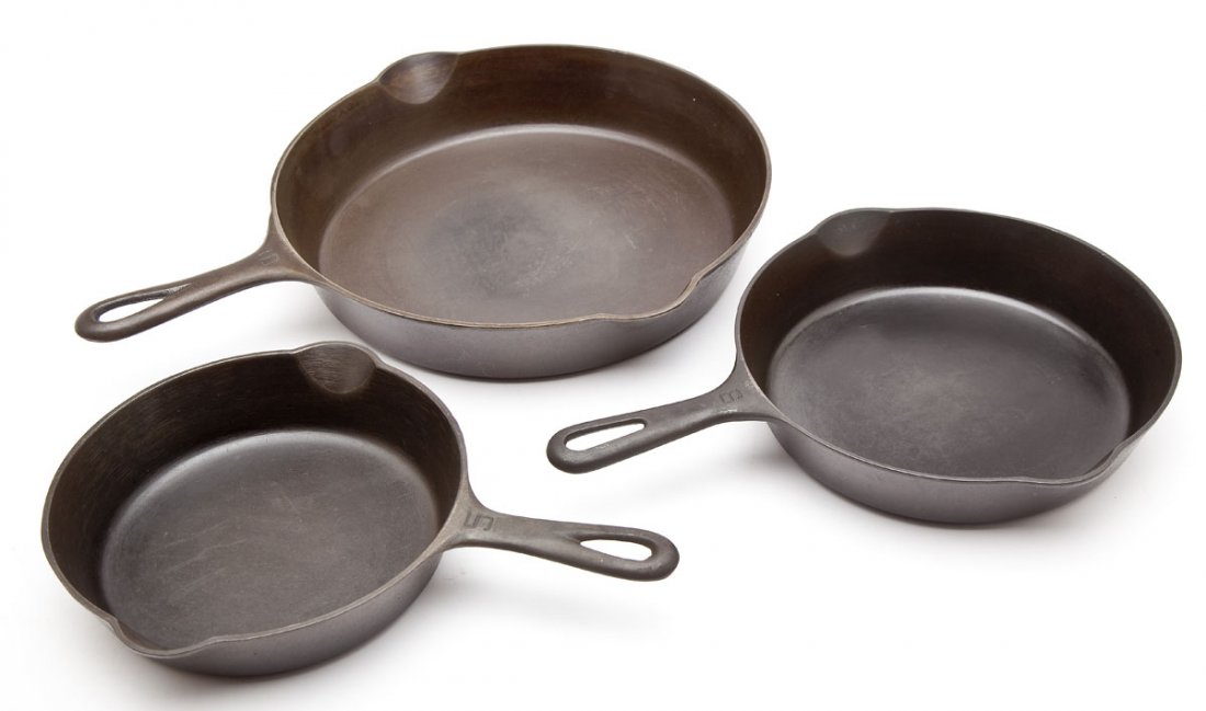 3 Griswold Skillets incl No. 5, No. 6, No. 10 (1 of 2)
