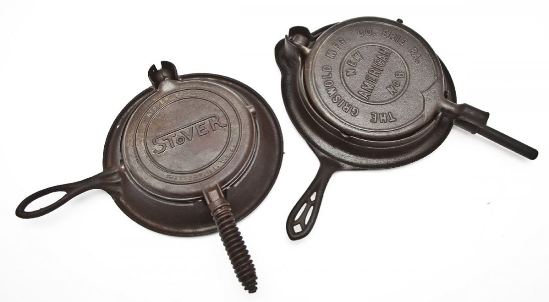2 Waffle Irons incl Griswold No. 8 & No. 7 Stover (1 of 2)