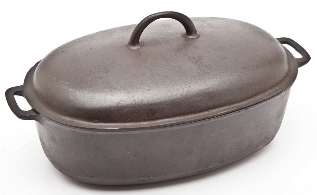 Griswold No. 5 Oval Roaster, Italic Logo (1 of 2)