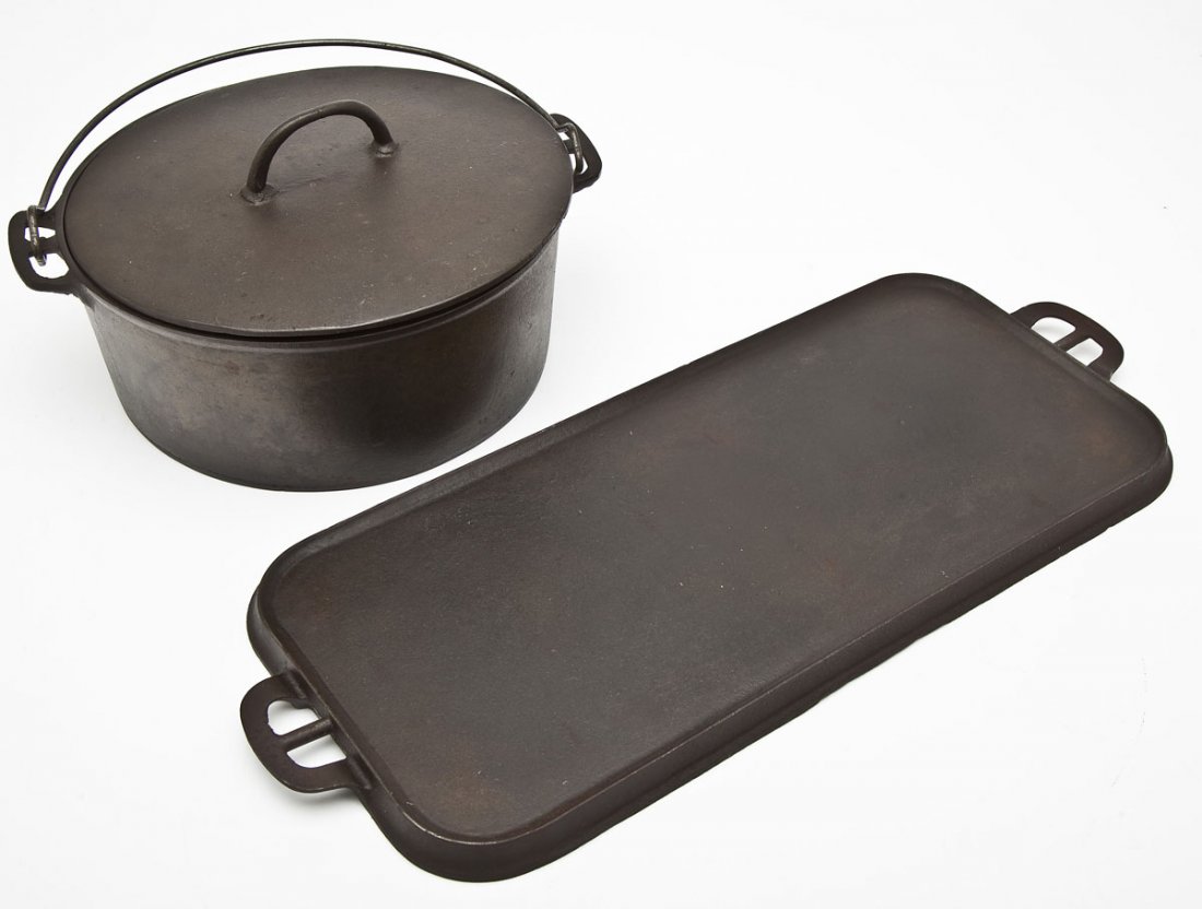 Griswold No. 8 Long Griddle & No. 9 Dutch Oven (1 of 2)