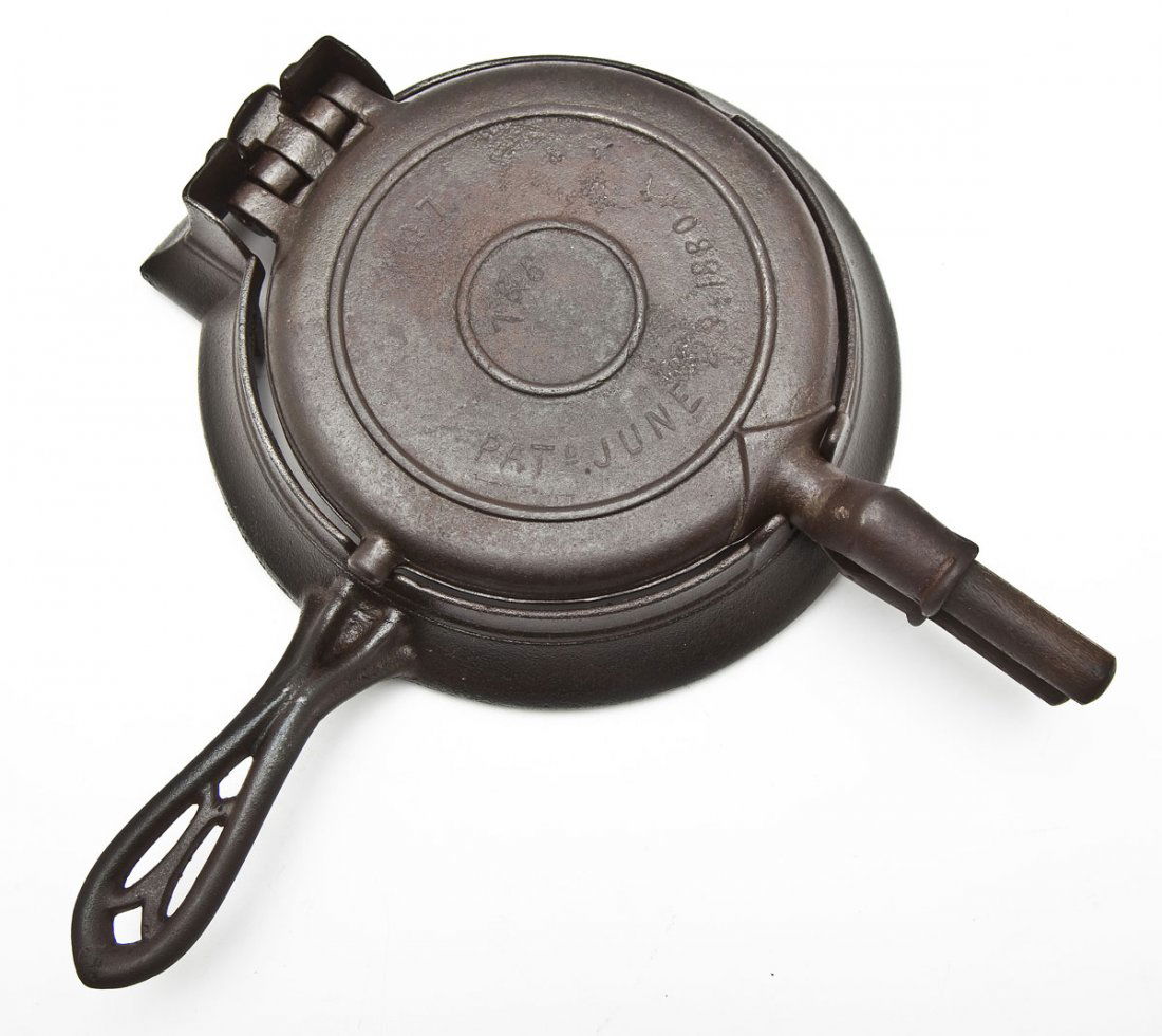 Griswold No. 7 & 8 Waffle Iron w/Button Hinge (1 of 2)