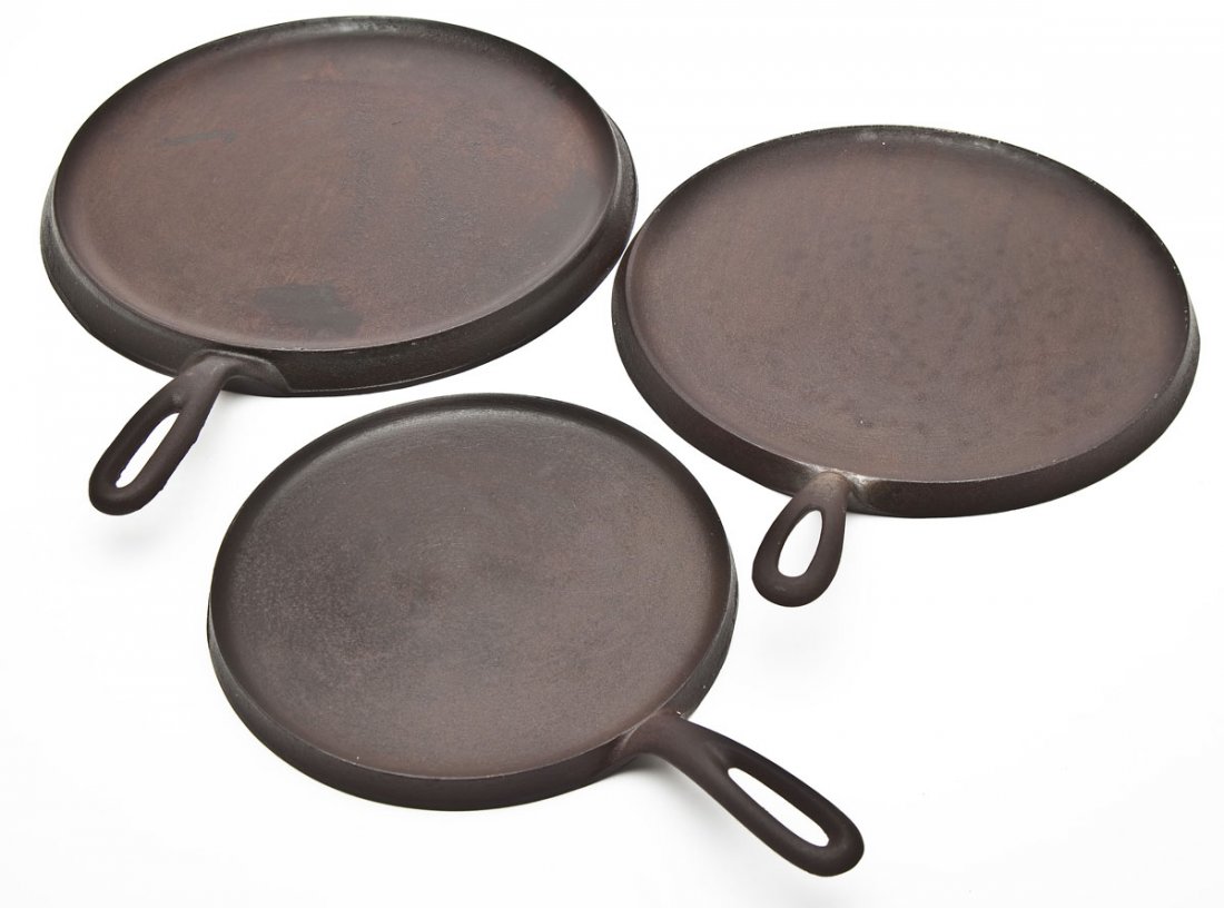 3 Griddles incl No. 10 Handle Griddle (1 of 2)