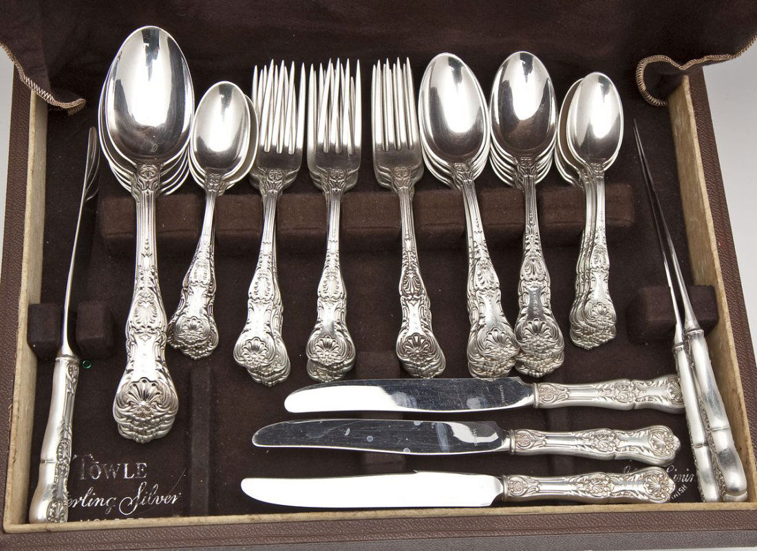 48 Pcs Gorham King George Sterling Flatware (1 of 5)