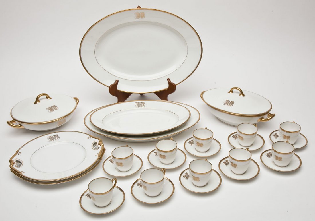 27 Pcs Haviland Limoges Monogrammed China (1 of 5)