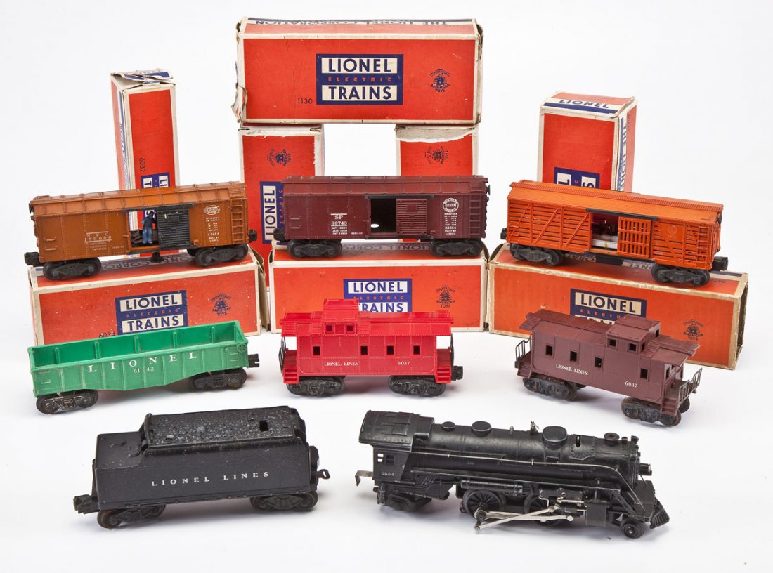 Lionel Steam Freight Train Set in OB (1 of 2)