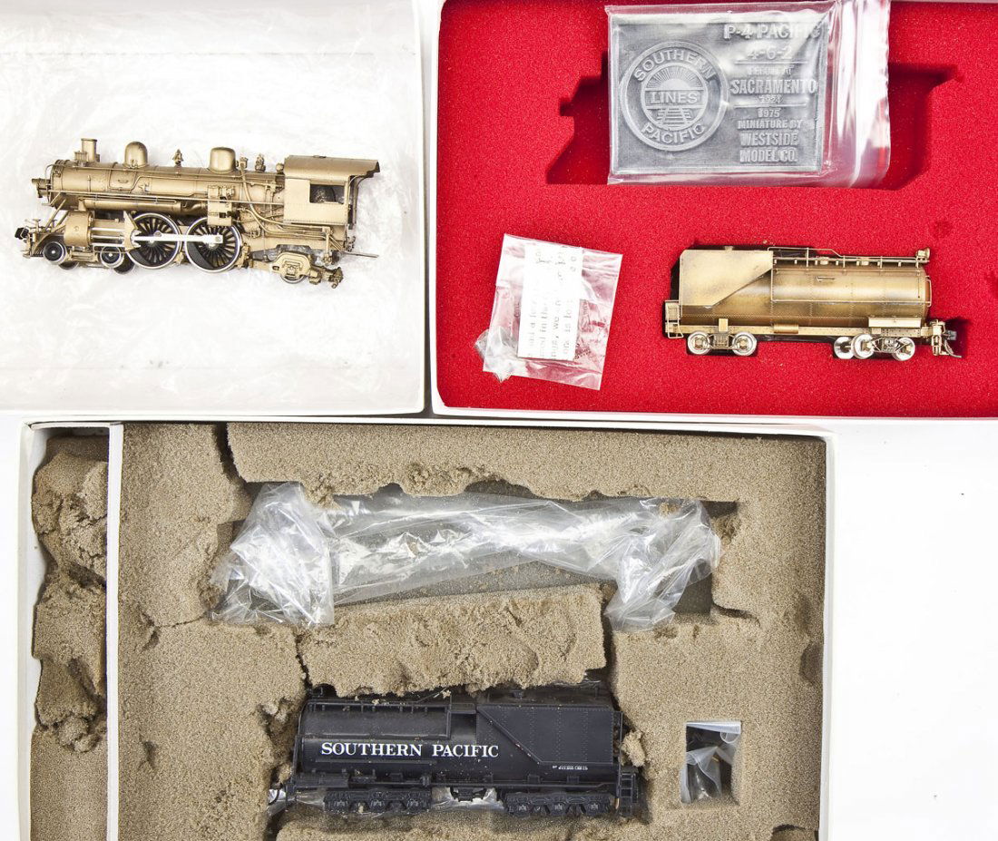 Brass Southern Pacific Locomotive & Tenders (1 of 4)