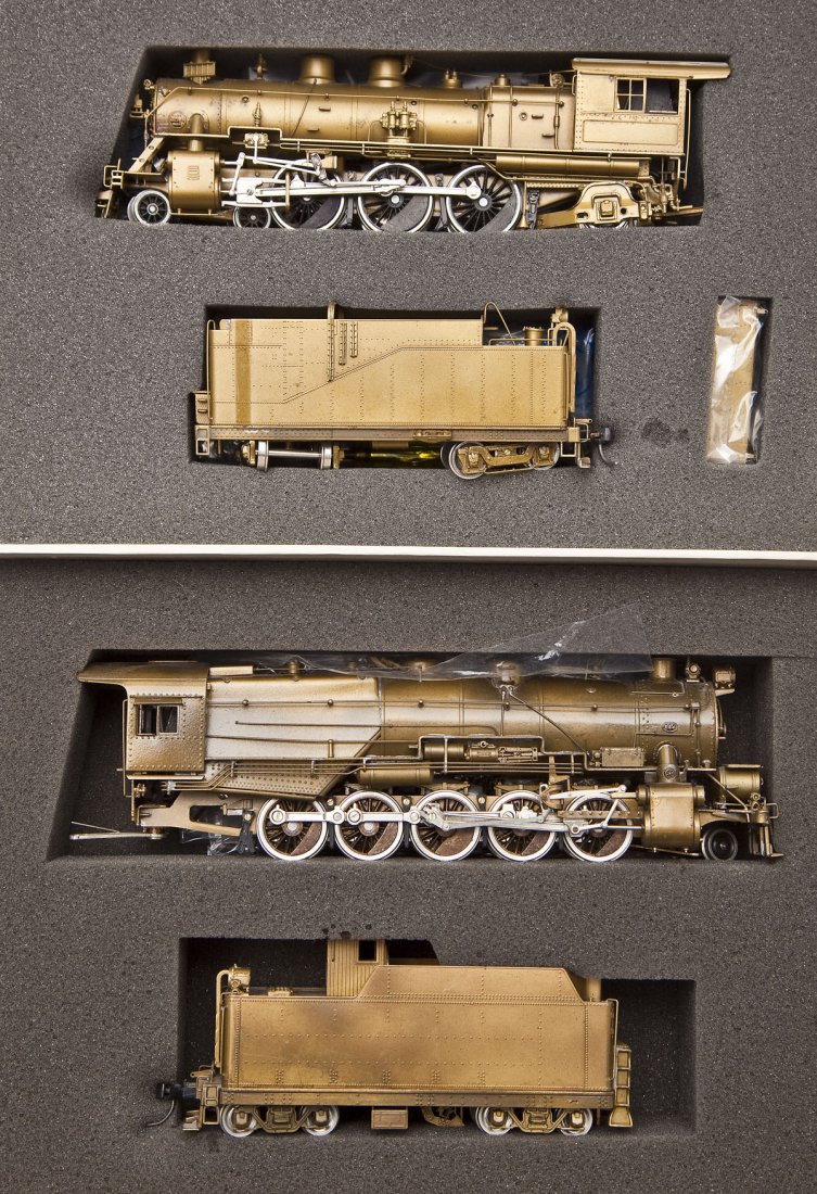 2 Atlas/United Scale Model Brass Locomotives in OB (1 of 2)