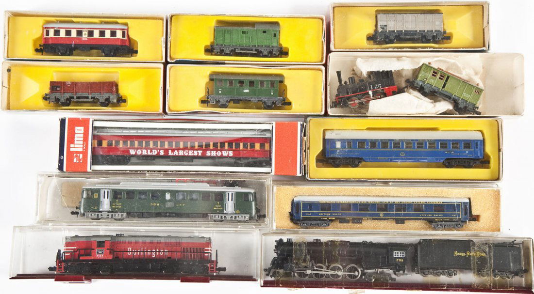 12 N Scale Train Cars in OB incl Rapido (1 of 2)