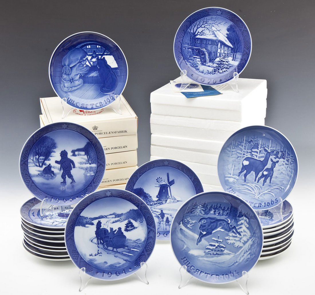 34 Bing & Grondahl Christmas Plates (1 of 3)