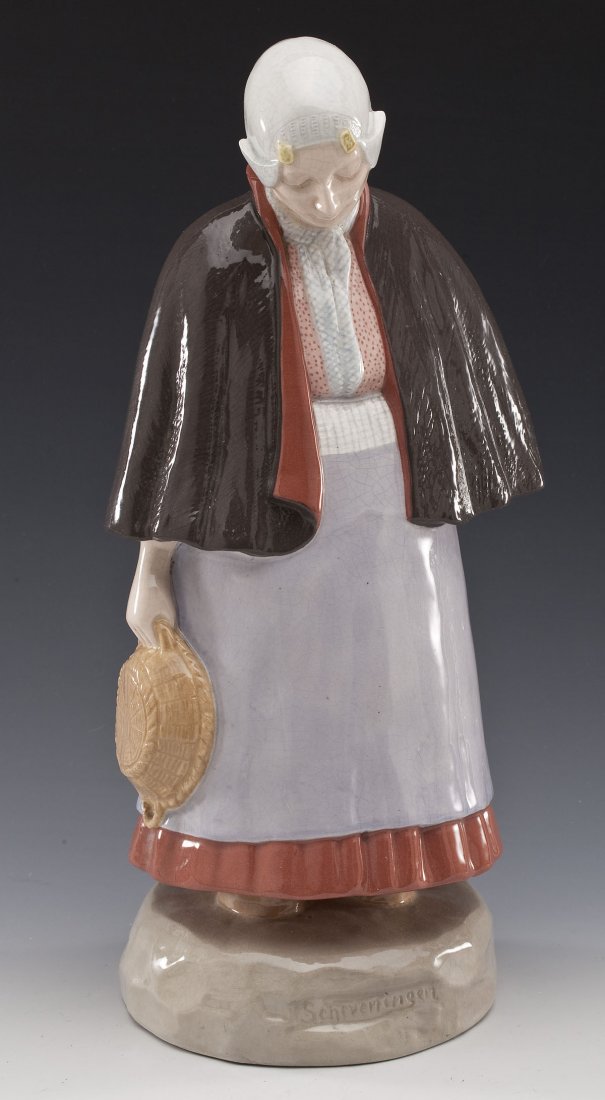 Zuid Holland Gouda Pottery Figure of a Woman (1 of 8)