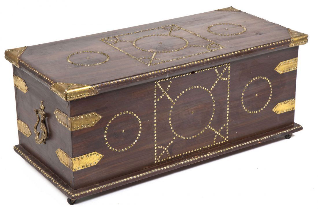 Lancaster County Mennonite Blanket Chest (1 of 7)