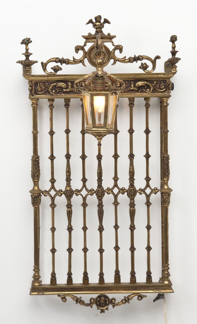 Baroque-Style Wall Light (1 of 7)