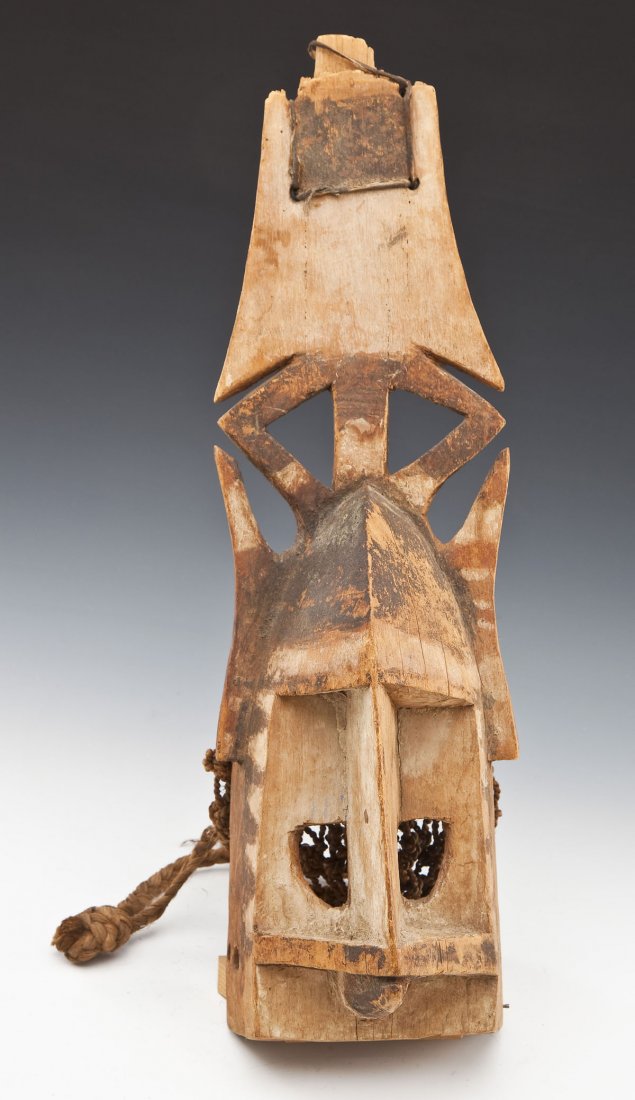 Carved African Tribal Mask (1 of 6)