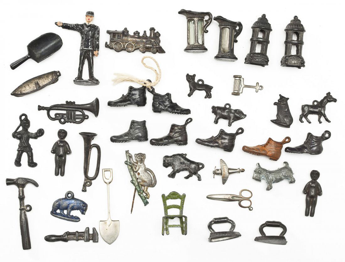 37 Vintage Cracker Jack & Monopoly Pieces (1 of 5)