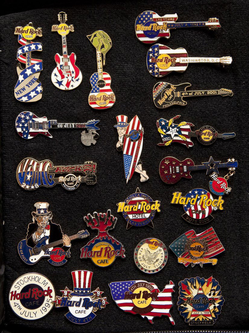 119 Hard Rock Cafe Collectible Pins incl. Guitars (1 of 8)