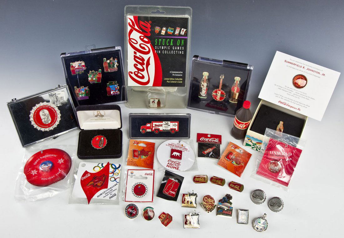 37 Coca-Cola Commemorative Pins (1 of 6)