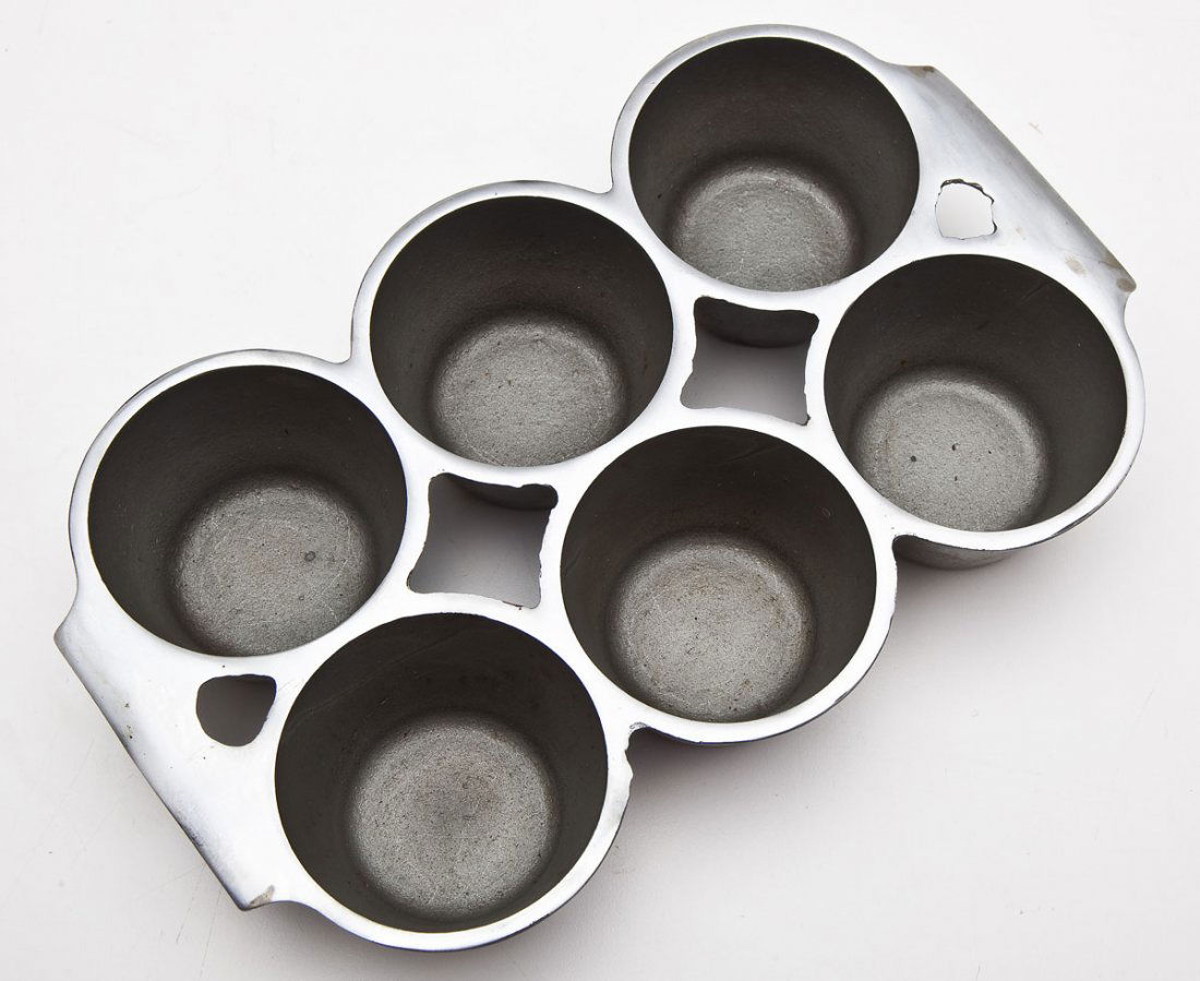 Griswold No. 10 Popover Pan, Var. 6, Chromed (1 of 2)