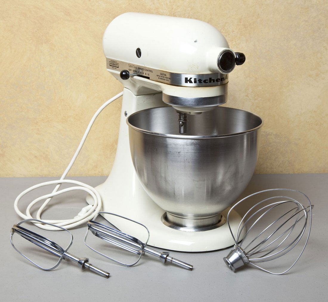 Kitchenaid Mixer (1 of 1)