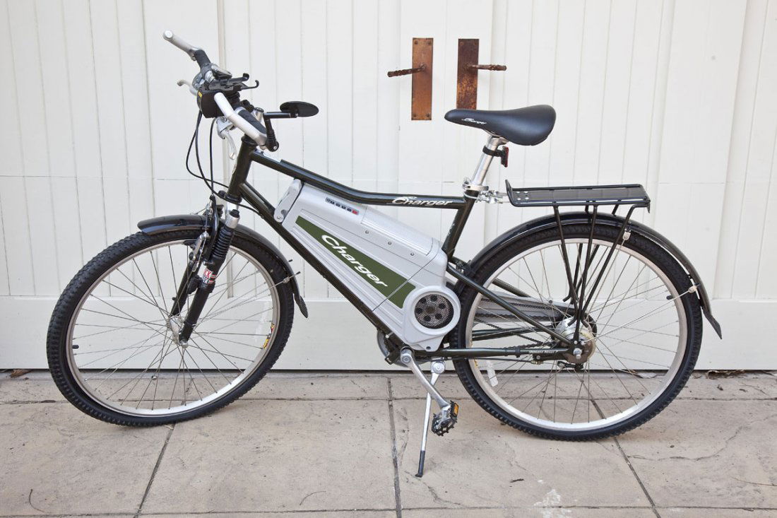 Charger Shimano E-Bike (1 of 2)