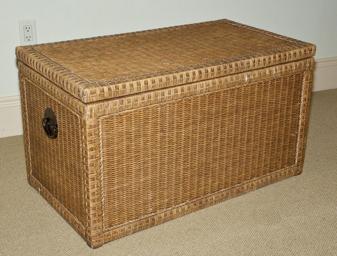 Wicker Trunk (1 of 2)
