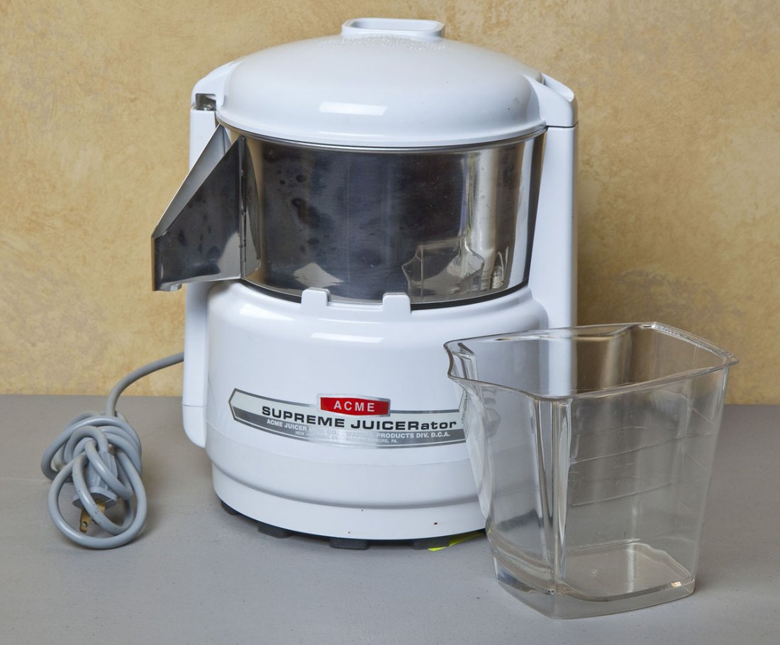 Kitchenaid Blender and Acme Juicer (1 of 2)