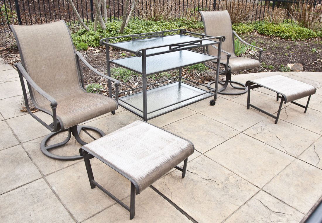 5 Pieces Brown Jordan Patio Furniture (1 of 1)