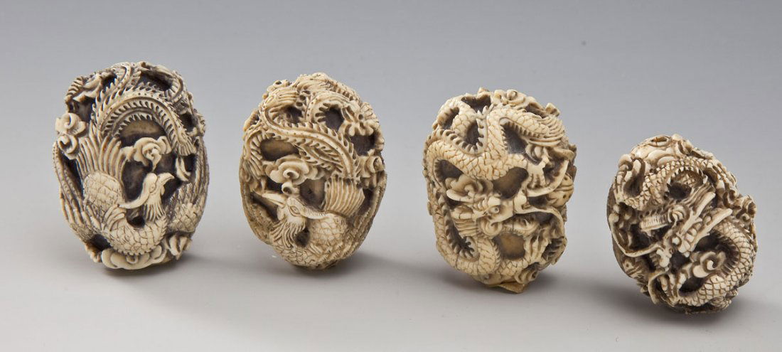 4 Oval Ivory Dragon Netsuke (1 of 4)