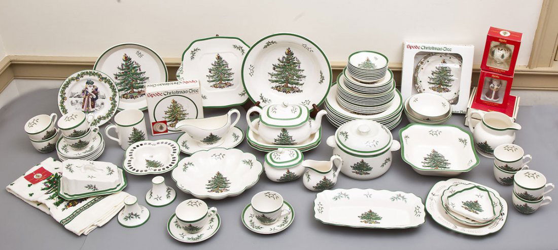 96 Pc Set of Spode Christmas Tree (1 of 6)