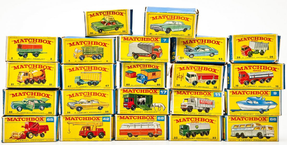 22 Lesney Matchbox Series Cars in Original Boxes (1 of 6)