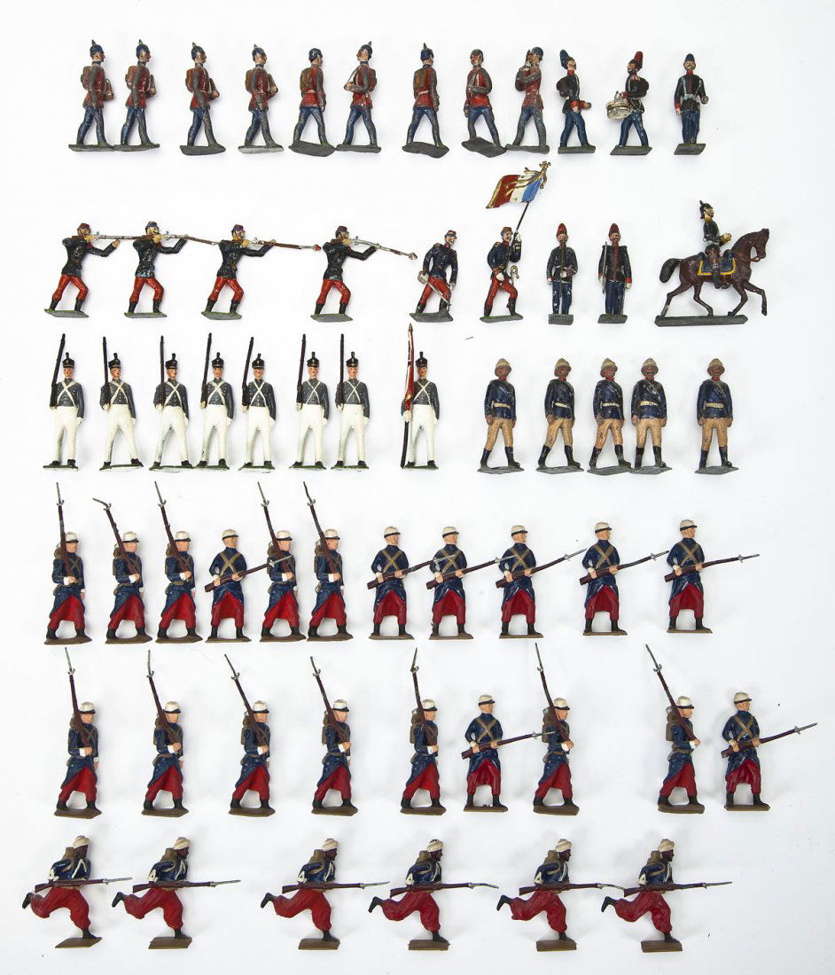 60 Cast Metal Soldiers incl. Britains (1 of 3)