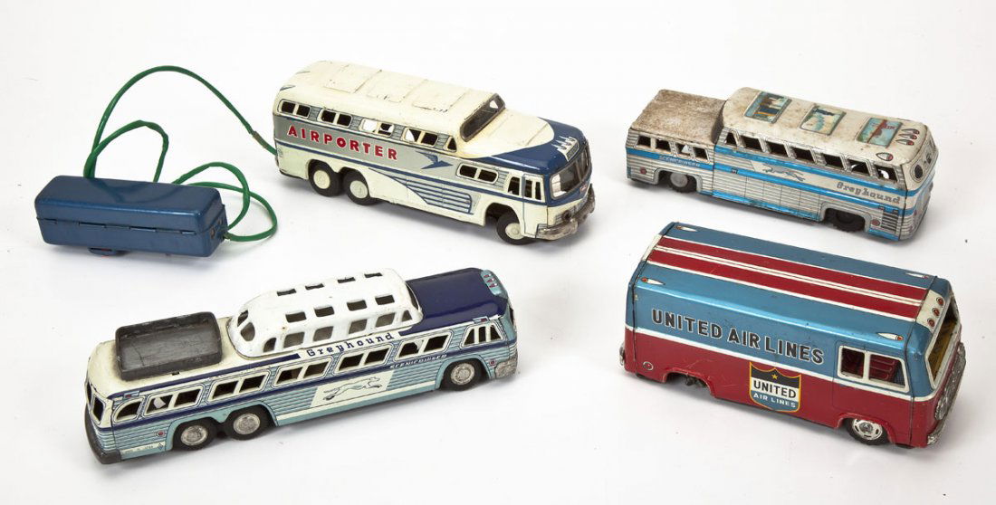 4 Pressed Tin Buses incl. Remote Control (1 of 3)