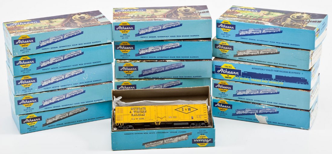 16 Athearn HO Scale Car Kits (1 of 2)