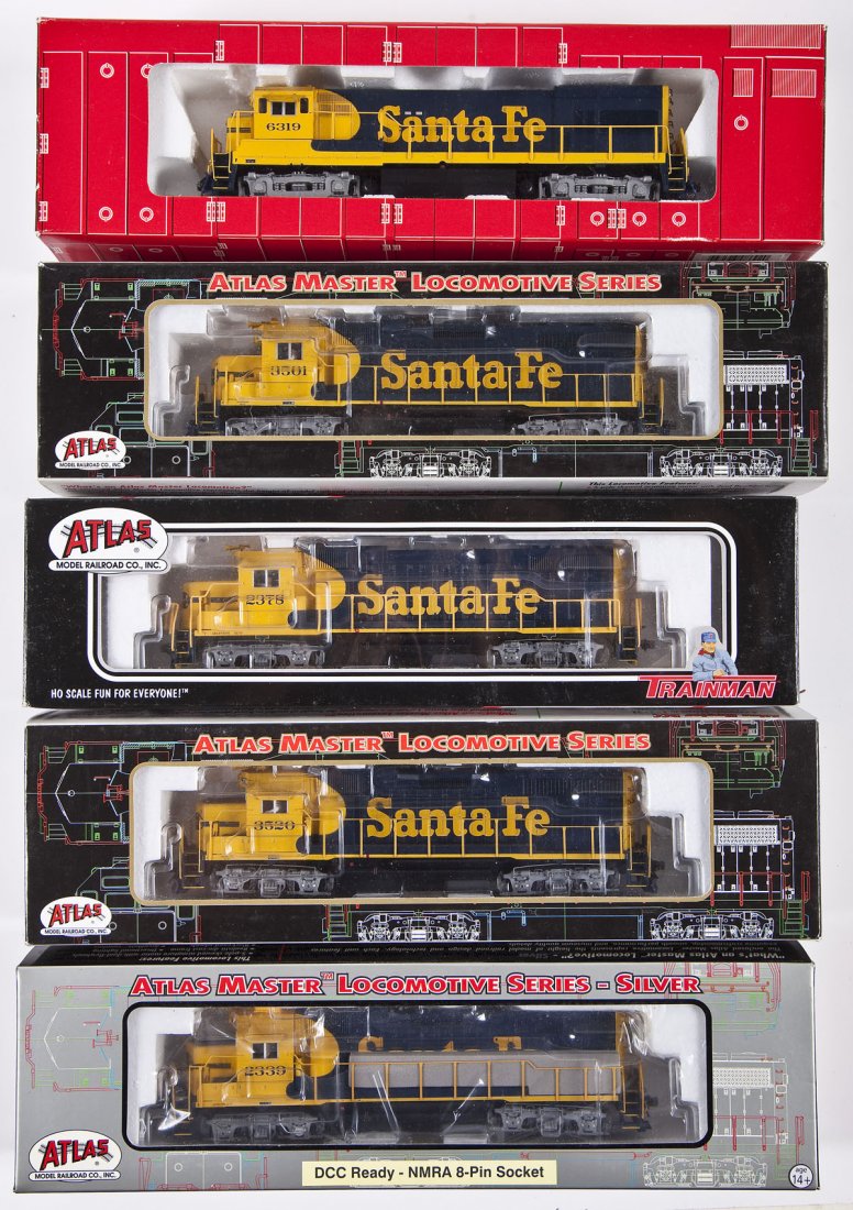 5 Atlas Santa Fe HO Scale Locomotives (1 of 2)