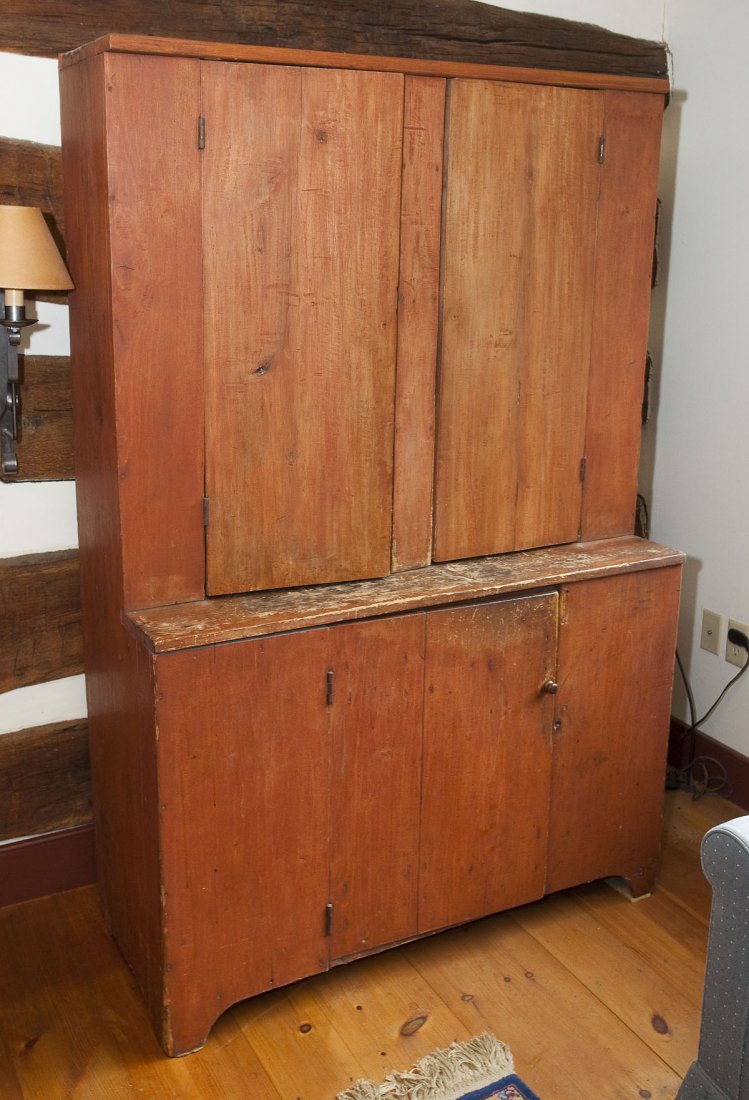 Blind Door Step Back Cupboard (1 of 2)