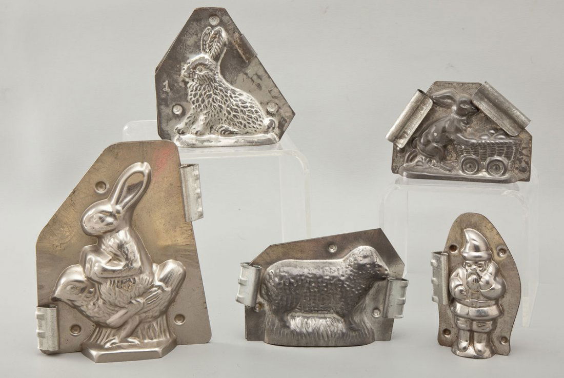 5 Chocolate Molds (1 of 3)