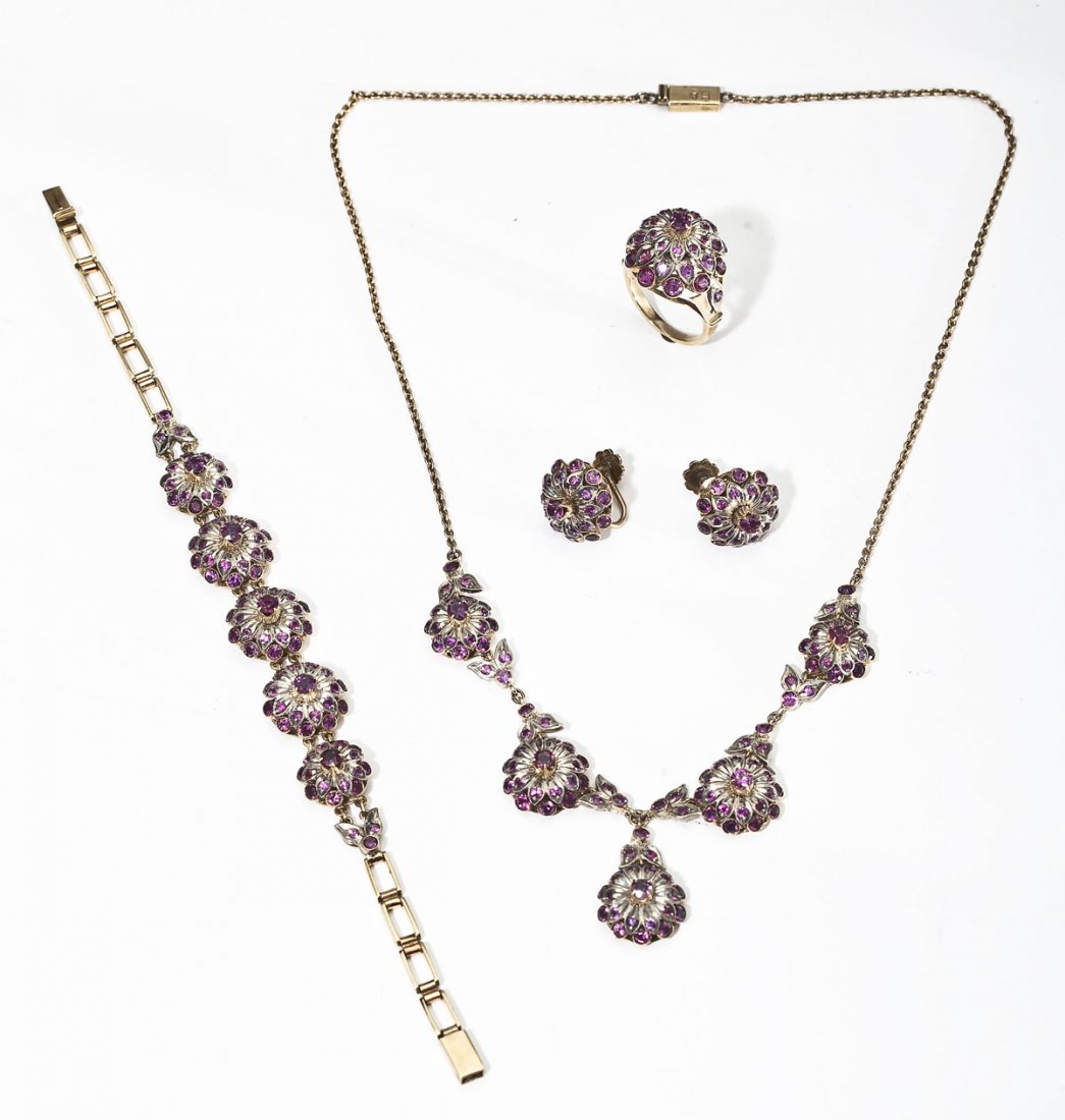 Thai Gold & Ruby Princess Set (1 of 9)