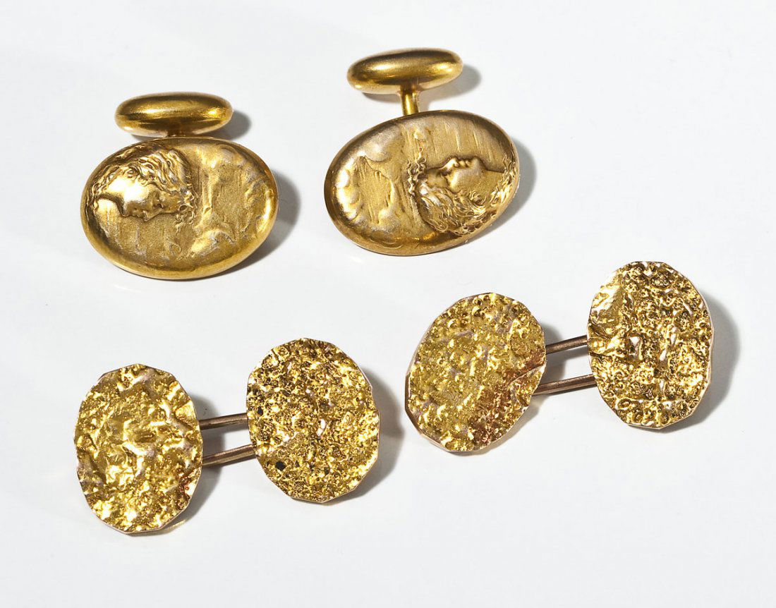 2 Pairs of Men's Gold Cufflinks (1 of 2)