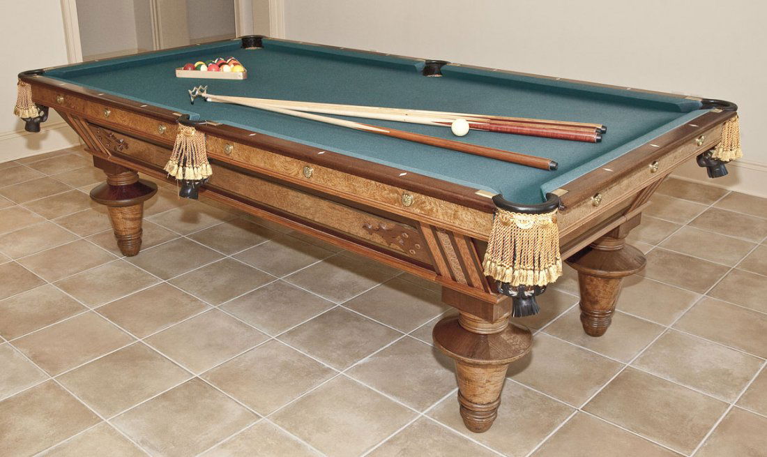 Brunswick-Balke-Collender Amaranth Pool Table (1 of 2)