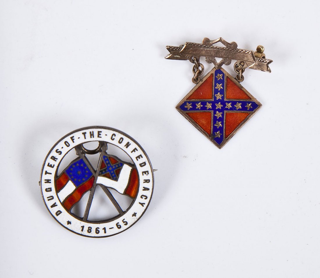2 Daughters of the Confederacy Pins (1 of 1)