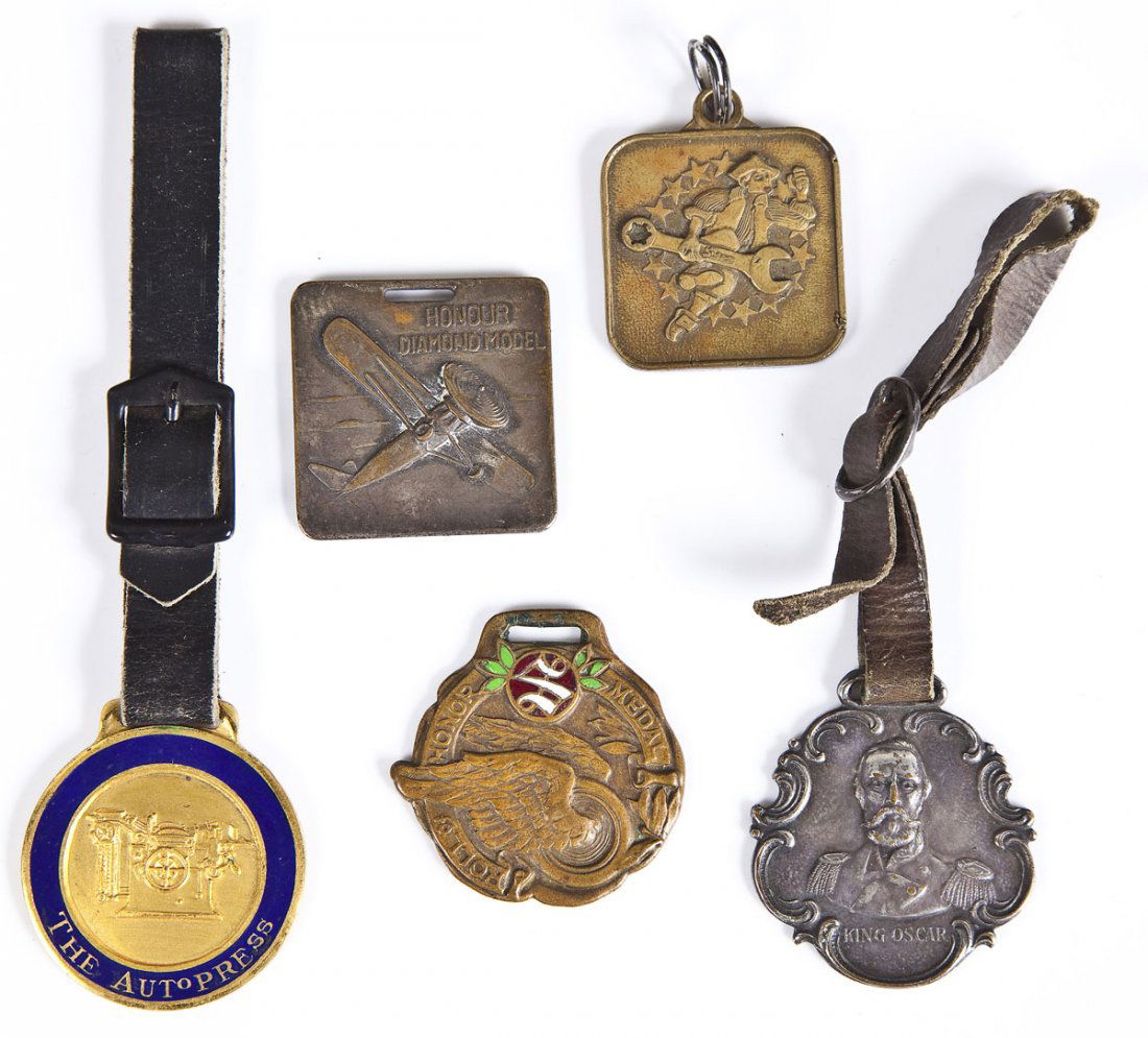 5 Advertising Watch Fobs incl Cigar and Snap-On (1 of 2)