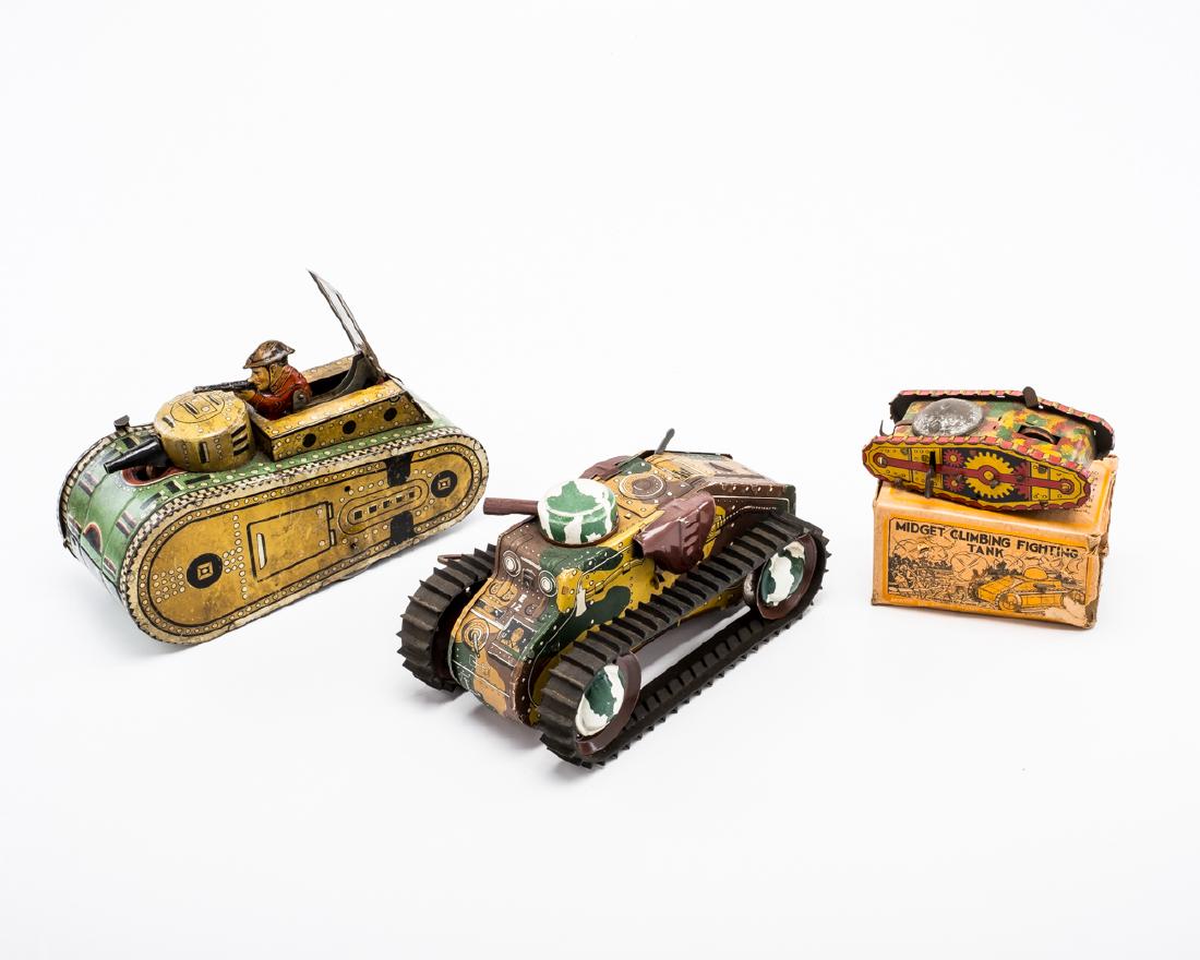 3 Tin Litho Marx Wind-up Tanks (1 of 1)