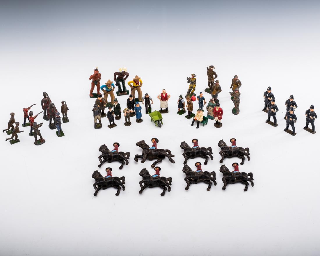 18 Cast Lead Figures incl. Barclay & Johillco (1 of 1)