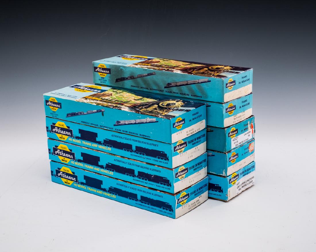 9 Athearn HO Scale B&O Locos & Cars (1 of 2)