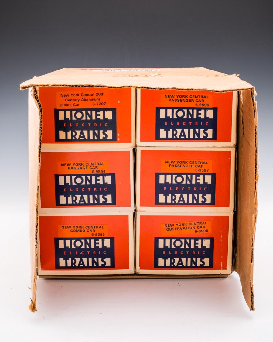 6 Pc Lionel NY Central Passenger Car Set (1 of 3)