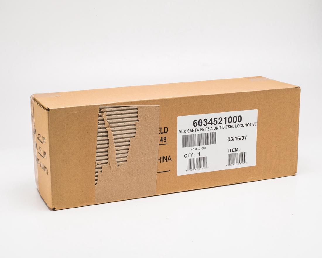 Lionel Santa Fe A Unit Diesel Locomotive in OB (1 of 2)