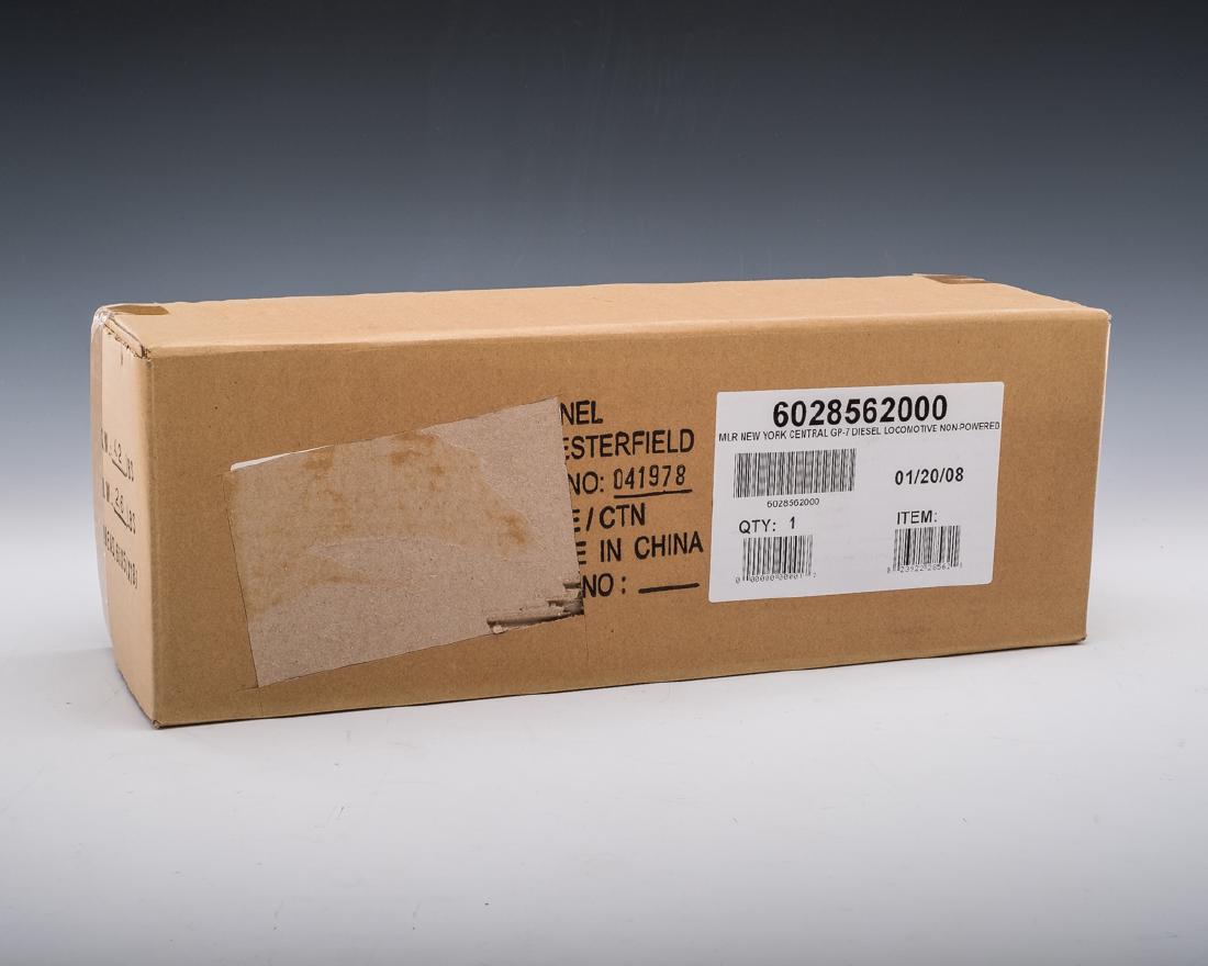 Lionel NY Central GP7 Diesel Locomotive in OB (1 of 1)