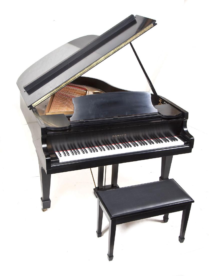 Samick SG-172 Grand Piano (1 of 15)