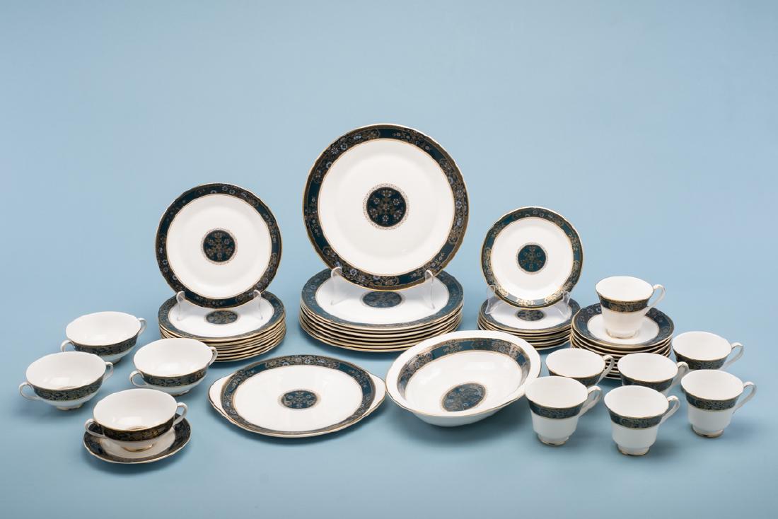 48 Pc Royal Doulton Carlyle China (1 of 3)