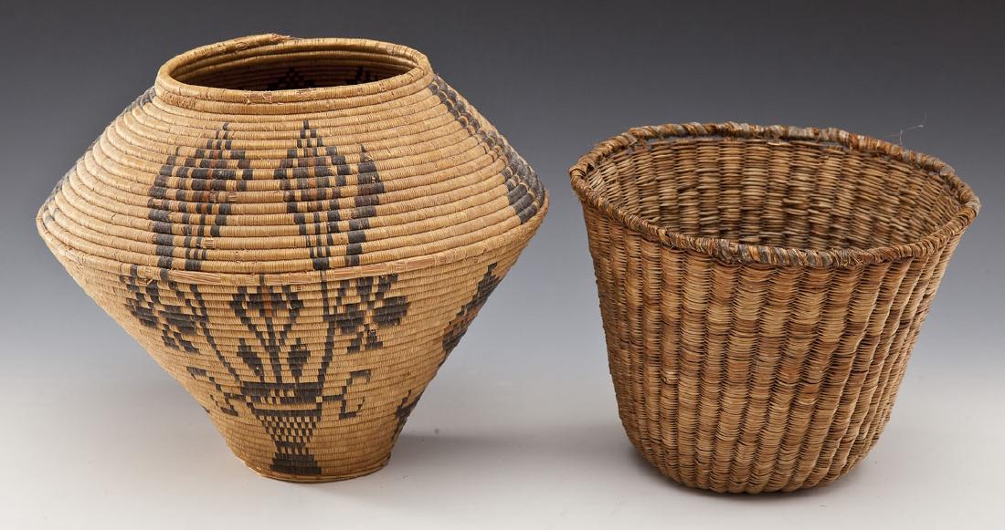 2 Native American Woven Baskets incl. Apache (1 of 4)