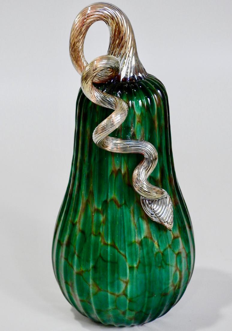 Art Glass Squash Sculpture: Art Glass Squash Sculpture Approximately 7 3/8 inches tall.